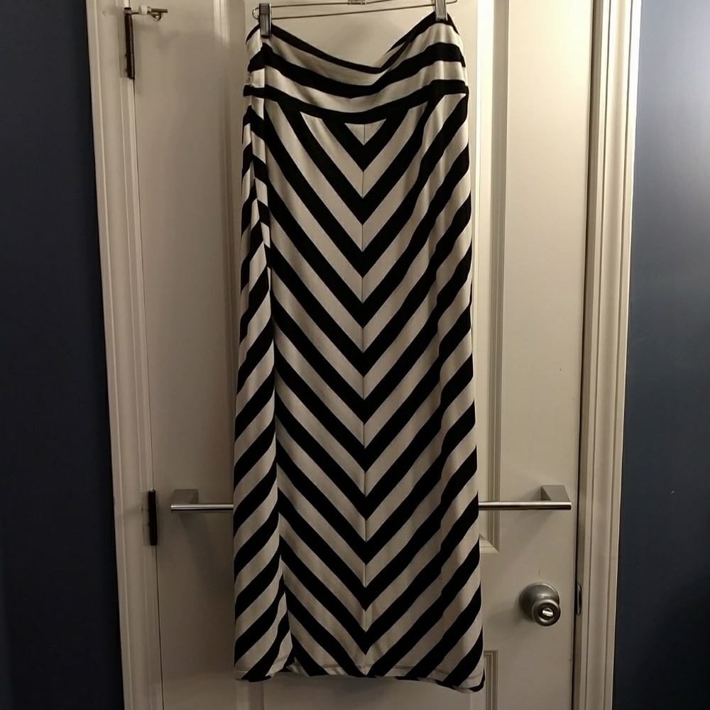 Maxi skirt